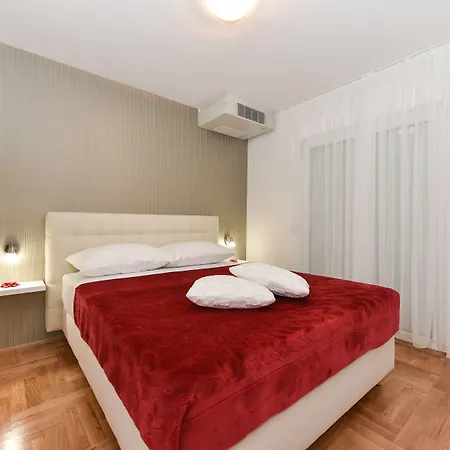 Gravic Apartment *